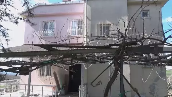 Son dakika haberleri: Silivri'de annesi ve üvey annesini öldüren kişi intihar etti Son dakika haberleri: Silivri'de annesi ve üvey annesini öldüren kişi intihar etti