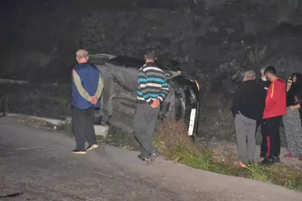 Takla atan araçtan 'emniyet kemeri' sayesinde burnu bile kanamadan çıktı Takla atan araçtan 'emniyet kemeri' sayesinde burnu bile kanamadan çıktı