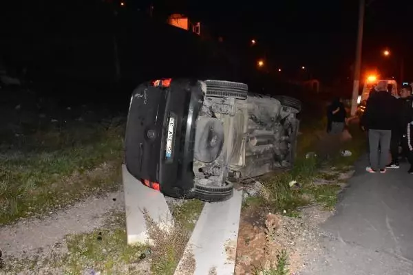 Takla atan araçtan 'emniyet kemeri' sayesinde burnu bile kanamadan çıktı Takla atan araçtan 'emniyet kemeri' sayesinde burnu bile kanamadan çıktı