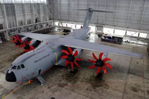 A400M nakliye uçaklarının bakım ve onarım çalışmaları İspanya ve Almanya dışında sadece Kayseri'de yapılıyor A400M nakliye uçaklarının bakım ve onarım çalışmaları İspanya ve Almanya dışında sadece Kayseri'de yapılıyor