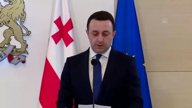 AB Konseyi Başkanı Charles Michel: 'AB, Gürcistan'ın toprak bütünlüğünü destekliyor' AB Konseyi Başkanı Charles Michel: 'AB, Gürcistan'ın toprak bütünlüğünü destekliyor'