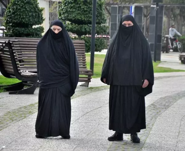 Aydemir Akbaş film gereği sünnet oldu: Hiç yadırgamadım, hoşuma gitti Aydemir Akbaş film gereği sünnet oldu: Hiç yadırgamadım, hoşuma gitti