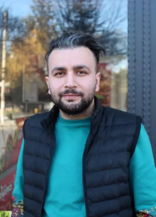 Çiğ köfte 'acılı' diye çalışana saldırıp, yumruklayan şüpheli serbest Çiğ köfte 'acılı' diye çalışana saldırıp, yumruklayan şüpheli serbest
