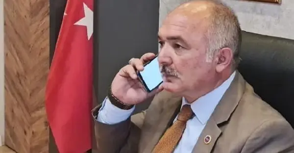 Çorum'da 1 öğretmen ve 6 öğrencide mutant virüs tespit edildi Çorum'da 1 öğretmen ve 6 öğrencide mutant virüs tespit edildi