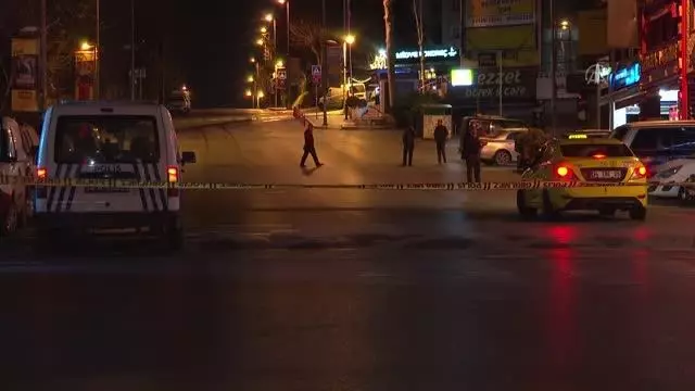 Esenyurt'ta silahlı saldırıda 2 kişi yaralandı Esenyurt'ta silahlı saldırıda 2 kişi yaralandı