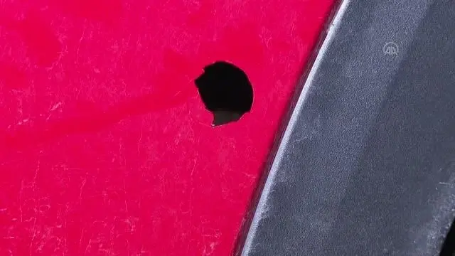 Esenyurt'ta silahlı saldırıda 2 kişi yaralandı Esenyurt'ta silahlı saldırıda 2 kişi yaralandı