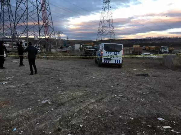 Son dakika haberi! Gölbaşı Belediyesi'nden molozlar arasında bulunan 20 köpek ölüsüyle ilgili suç duyurusu Son dakika haberi! Gölbaşı Belediyesi'nden molozlar arasında bulunan 20 köpek ölüsüyle ilgili suç duyurusu