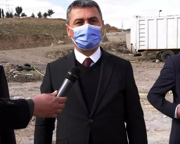 Son dakika haberi! Gölbaşı Belediyesi'nden molozlar arasında bulunan 20 köpek ölüsüyle ilgili suç duyurusu Son dakika haberi! Gölbaşı Belediyesi'nden molozlar arasında bulunan 20 köpek ölüsüyle ilgili suç duyurusu