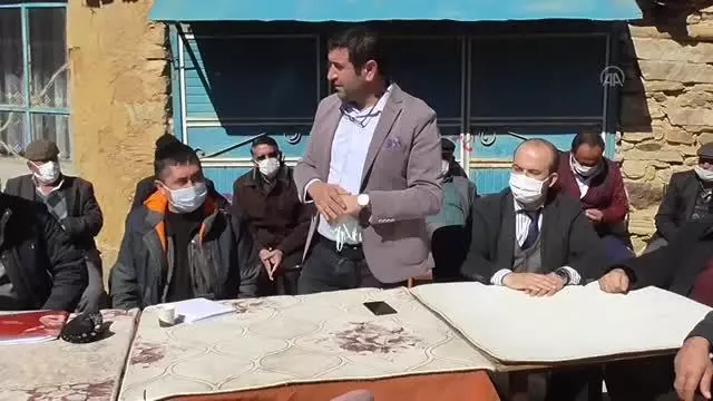 Hüyük'te, çilek üreticilerine 'malç örtülü çilek yetiştiriciliği' desteği Hüyük'te, çilek üreticilerine 'malç örtülü çilek yetiştiriciliği' desteği