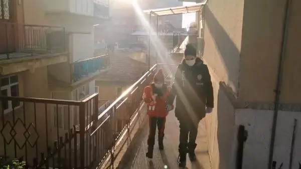 Irak'tan 7 yaşında kız çocuğu kaçıran DEAŞ'lı terörist tutuklandı Irak'tan 7 yaşında kız çocuğu kaçıran DEAŞ'lı terörist tutuklandı