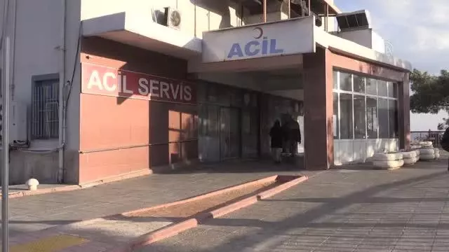 KAHRAMANMARAŞ - Gasp iddiasıyla yakalanan 3 zanlı tutuklandı KAHRAMANMARAŞ - Gasp iddiasıyla yakalanan 3 zanlı tutuklandı