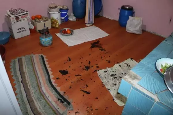 Son dakika haberi! Kınık'ta yaşlı kadın yanarak hayatını kaybetti Son dakika haberi! Kınık'ta yaşlı kadın yanarak hayatını kaybetti