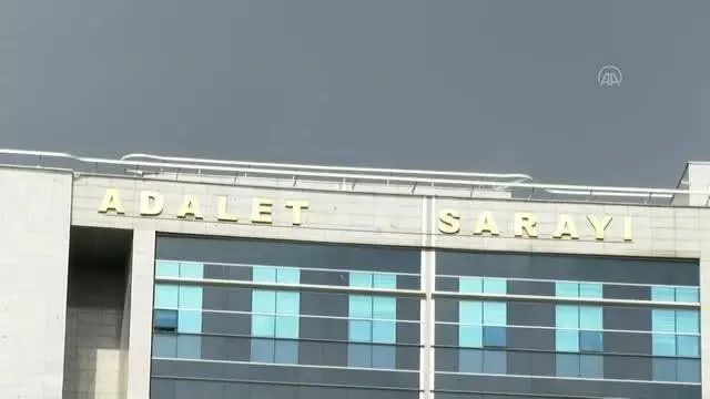 Son dakika haber | Müjdat Gezen ve Metin Akpınar 'Cumhurbaşkanına hakaret' suçundan yargılandıkları davada beraat etti Son dakika haber | Müjdat Gezen ve Metin Akpınar 'Cumhurbaşkanına hakaret' suçundan yargılandıkları davada beraat etti