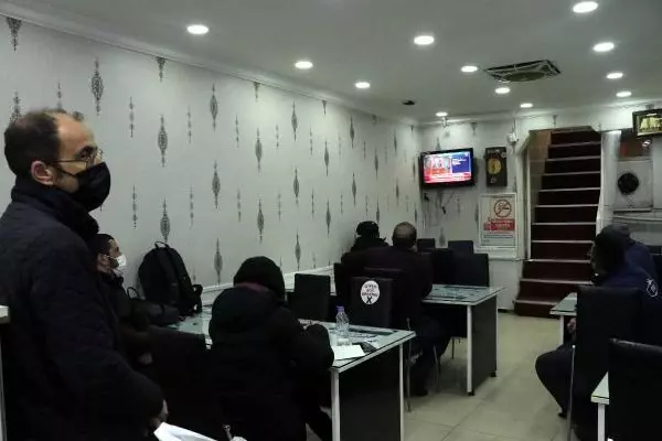Normalleşmeye en yakın il Hakkari'de, kabine toplantısından çıkacak karar bekleniyor(2) Normalleşmeye en yakın il Hakkari'de, kabine toplantısından çıkacak karar bekleniyor(2)