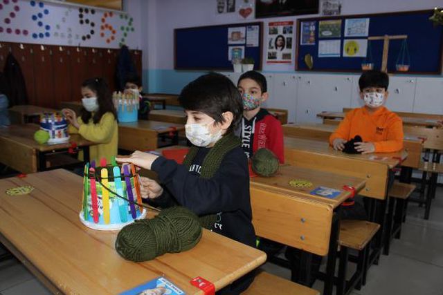 ogrencilerden mehmetcigi duygulandiran proje 3 13960294 o