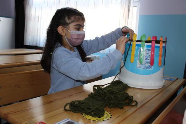 ogrencilerden mehmetcigi duygulandiran proje 4 13960294 o