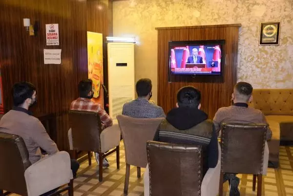 Şırnaklılar, normalleşme açıklamasını heyecanla takip etti Şırnaklılar, normalleşme açıklamasını heyecanla takip etti