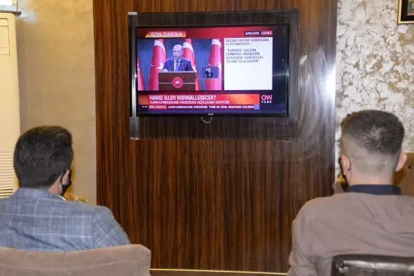 Şırnaklılar, normalleşme açıklamasını heyecanla takip etti Şırnaklılar, normalleşme açıklamasını heyecanla takip etti