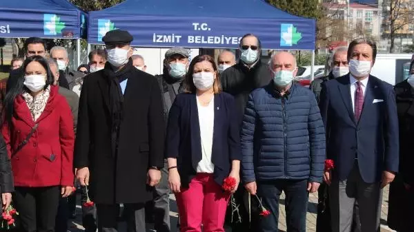 Üsküdar Vapuru faciasında hayatını kaybedenler anıldı Üsküdar Vapuru faciasında hayatını kaybedenler anıldı