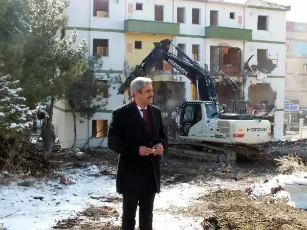 Millet Bahçesi Projesi'nin ilk adımı atıldı Millet Bahçesi Projesi'nin ilk adımı atıldı