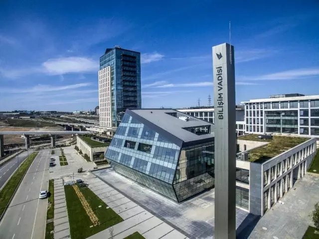 100 milyon liralık fon girişimcileri bekliyor 100 milyon liralık fon girişimcileri bekliyor