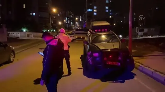 Son dakika! Alkollü sürücü kaza yaptıktan sonra polislere sürücü olmadığını iddia etti Son dakika! Alkollü sürücü kaza yaptıktan sonra polislere sürücü olmadığını iddia etti
