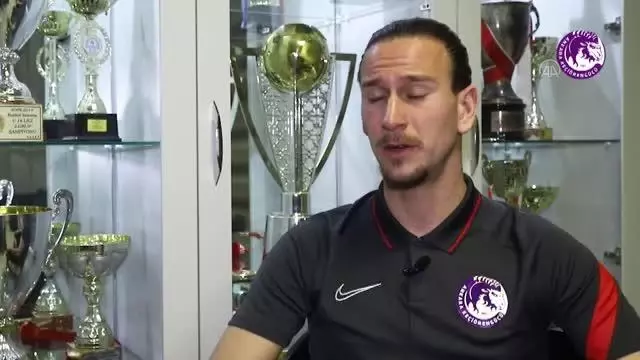 Ankara Keçiörengücü'nün İsveçli futbolcusu Hamidovic: 'Avrupa'nın büyük liglerinde forma giyme hayalim var' Ankara Keçiörengücü'nün İsveçli futbolcusu Hamidovic: 'Avrupa'nın büyük liglerinde forma giyme hayalim var'