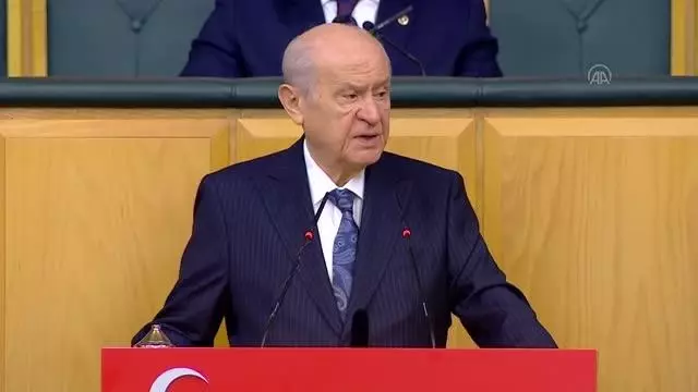Bahçeli: 'Bize göre, S-400 konusunda başkalarının servis ettiği formüller değil, Ankara kriterleri geçerli olmalıdır' Bahçeli: 'Bize göre, S-400 konusunda başkalarının servis ettiği formüller değil, Ankara kriterleri geçerli olmalıdır'