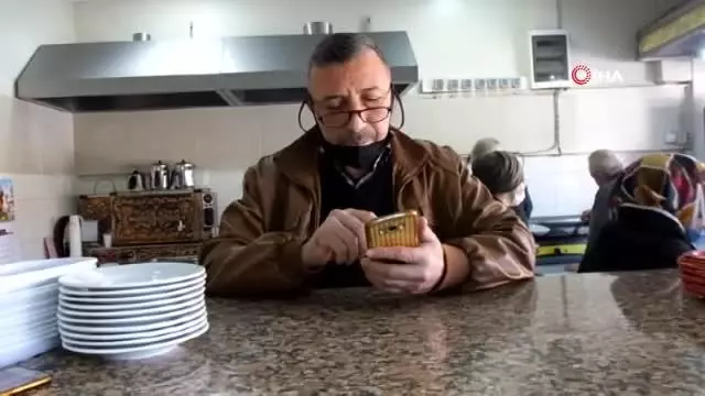 Balıkesirli lokantacı, motorunu çalan hırsıza sosyal medyadan mesaj yazdı Balıkesirli lokantacı, motorunu çalan hırsıza sosyal medyadan mesaj yazdı