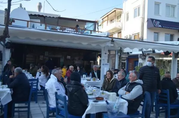 Bodrum'da kafe ve restoranlar ilk müşterilerini ağırladı Bodrum'da kafe ve restoranlar ilk müşterilerini ağırladı