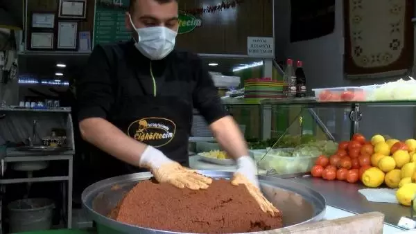 Çiğ köftede hileye dikkat Çiğ köftede hileye dikkat