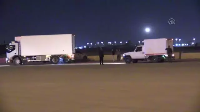 Çin'den Sinopharm aşısı taşıyan uçak Bağdat'a indi Çin'den Sinopharm aşısı taşıyan uçak Bağdat'a indi
