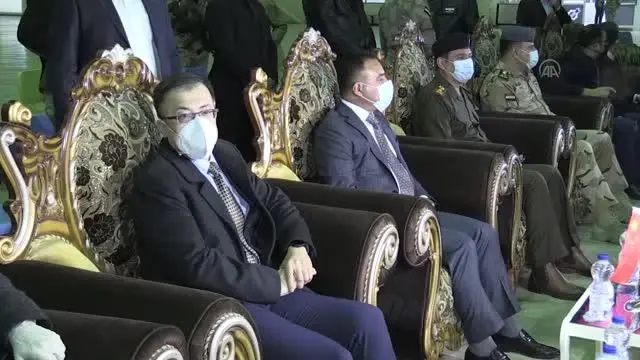 Çin'den Sinopharm aşısı taşıyan uçak Bağdat'a indi Çin'den Sinopharm aşısı taşıyan uçak Bağdat'a indi