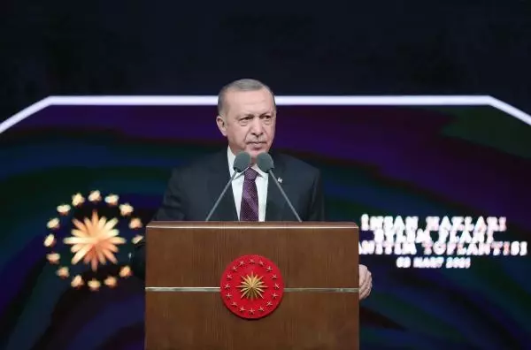 Cumhurbaşkanı Erdoğan, İnsan Hakları Eylem Planı'nı açıkladı Cumhurbaşkanı Erdoğan, İnsan Hakları Eylem Planı'nı açıkladı