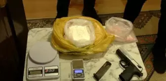 Kokain: Son dakika haber | İstanbul'da uyuşturucu operasyonu: 1 kilo kokain ele geçirildi Kokain: Son dakika haber | İstanbul'da uyuşturucu operasyonu: 1 kilo kokain ele geçirildi