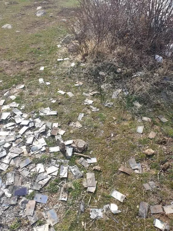 Kayseri'de yakılmış bin adet cep telefonu bulundu Kayseri'de yakılmış bin adet cep telefonu bulundu