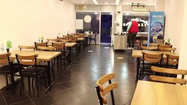 KARABÜK/BOLU/DÜZCE - Kontrollü normalleşme süreciyle esnaf yüzde 50 kapasiteyle işletmelerini açtı KARABÜK/BOLU/DÜZCE - Kontrollü normalleşme süreciyle esnaf yüzde 50 kapasiteyle işletmelerini açtı