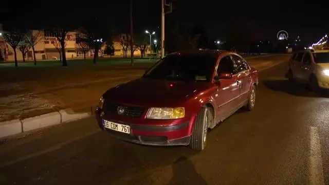 Kovalamaca sonucu durdurulan otomobilde uyuşturucu bulundu Kovalamaca sonucu durdurulan otomobilde uyuşturucu bulundu