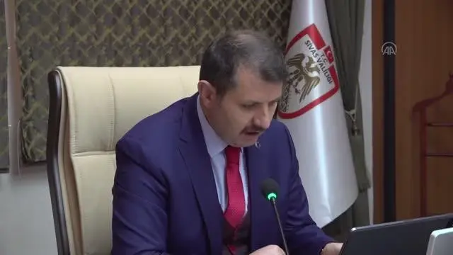 Kovid-19 risk haritasında sarı kategoride yer alan Sivas'ta Pandemi Kurulu toplandı Kovid-19 risk haritasında sarı kategoride yer alan Sivas'ta Pandemi Kurulu toplandı