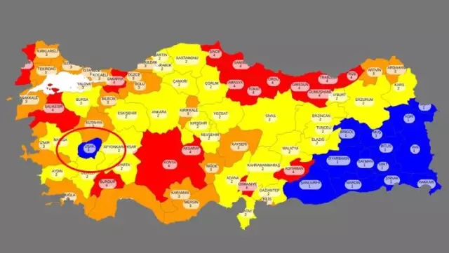 Normalleşme haritasına bakan herkes bu ili fark ediyor! İşte Uşak'ın mavi kalmasının 3 sırrı Normalleşme haritasına bakan herkes bu ili fark ediyor! İşte Uşak'ın mavi kalmasının 3 sırrı