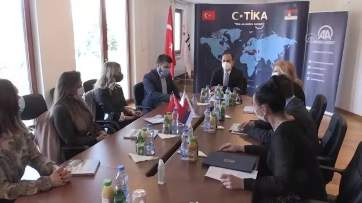 TİKA ve AA iş birliğinde verilen eğitime katılan Sırbistanlı gazetecilere sertifikaları takdim edildi