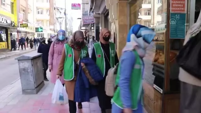 Son dakika haber! Yetim çocukların yüzü doğum günü sürpriziyle gülüyor Son dakika haber! Yetim çocukların yüzü doğum günü sürpriziyle gülüyor