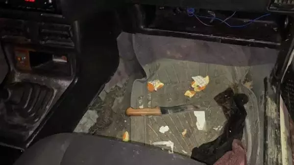 Yol verme kavgası: 3 yaralı Yol verme kavgası: 3 yaralı