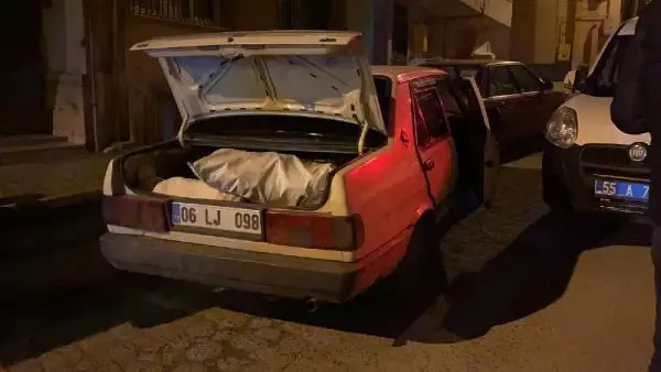 Yol verme kavgası: 3 yaralı Yol verme kavgası: 3 yaralı