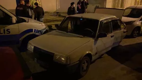 Yol verme kavgası: 3 yaralı Yol verme kavgası: 3 yaralı