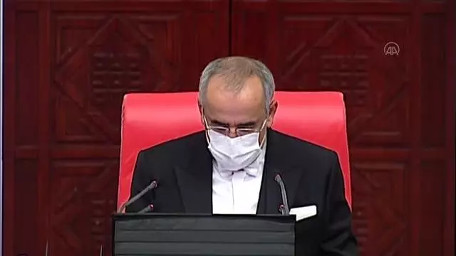 AK Partili Maviş: '(HDP'ye) Gerici ve yobaz, sadece totaliter ideolojilere inanan ancak sizin gibi kafalar olabilir' AK Partili Maviş: '(HDP'ye) Gerici ve yobaz, sadece totaliter ideolojilere inanan ancak sizin gibi kafalar olabilir'