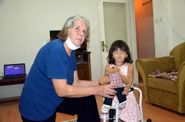 Avcılar'da kızı öldürülen anne: Adalet istiyorum Avcılar'da kızı öldürülen anne: Adalet istiyorum