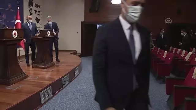 Bakan Çavuşoğlu: 'Gürcistan'ın toprak ve sınır bütünlüğüne çok güçlü bir şekilde destek vereceğiz' Bakan Çavuşoğlu: 'Gürcistan'ın toprak ve sınır bütünlüğüne çok güçlü bir şekilde destek vereceğiz'