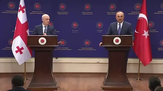 Bakan Çavuşoğlu: 'Gürcistan'ın toprak ve sınır bütünlüğüne çok güçlü bir şekilde destek vereceğiz' Bakan Çavuşoğlu: 'Gürcistan'ın toprak ve sınır bütünlüğüne çok güçlü bir şekilde destek vereceğiz'