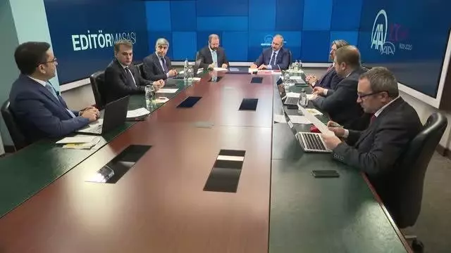 Bakan Gül: 'Çocuk ve aile mahkemelerinin fiziki anlamda ayrı mimariyle oluşmasını istiyoruz ' Bakan Gül: 'Çocuk ve aile mahkemelerinin fiziki anlamda ayrı mimariyle oluşmasını istiyoruz '
